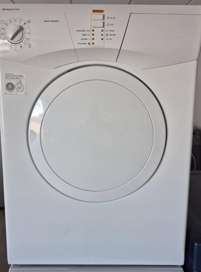 Danby 24" Compact Electric Dryer 3.6 Cu.Ft - Image 1