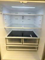 Hisense 30" French Door 20.8 Cu.Ft Refrigerator RF210N6AHE - Image 3