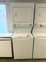 Frigidaire 27" Laundry Center FLCE752CAW1