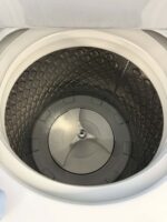 Frigidaire 27" Laundry Center FFLE39C1QW0 - Image 4