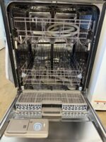 Whirlpool Built-In Dishwasher WDF750SAYW2 - Image 3